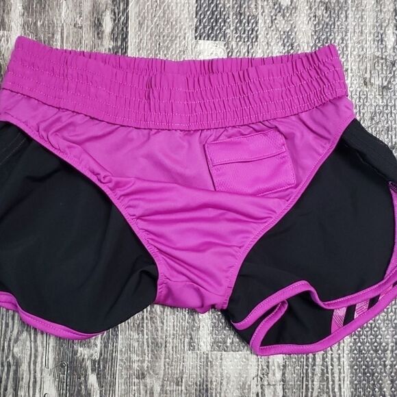 ADIDAS 2-IN-1 BLACK WITH PINK TRIM RUNNING SHORTS SIZE SMALL - Picture 7 of 8